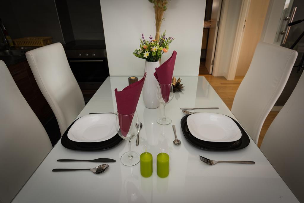 Apartment Mercedes Belgrad Zimmer foto