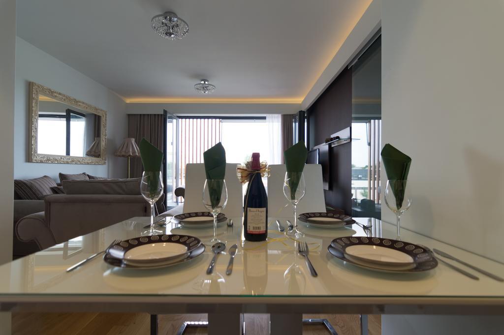 Apartment Mercedes Belgrad Zimmer foto